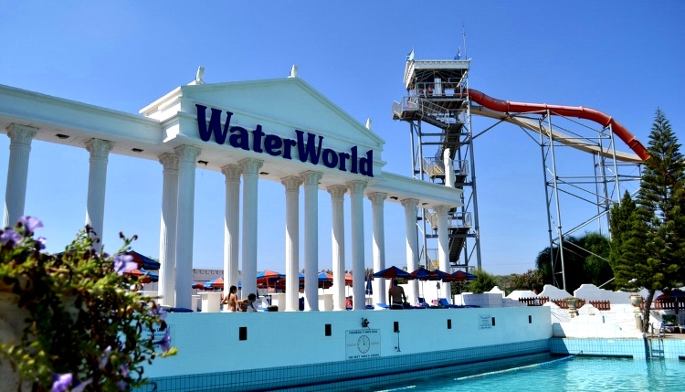 Аквапарк «WaterWorld» в Айя Напе, Кипр