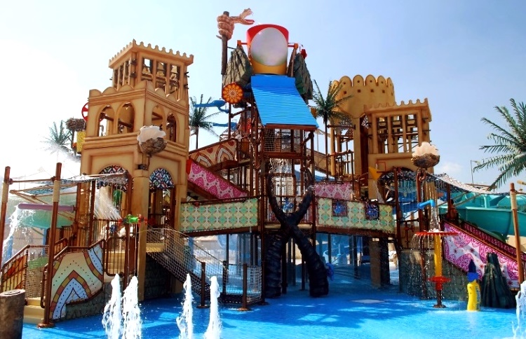 аквапарк в Абу-Даби "Yas Waterworld" 